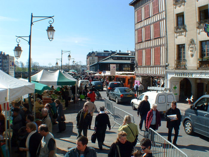 The bustling Bayonne Market