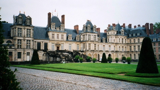 Fontainbleau Chateau