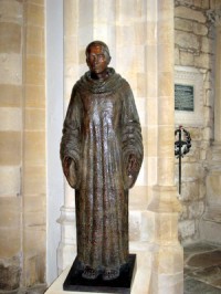 statue-in-sherborne-abbey