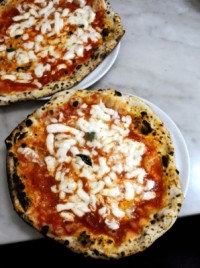 pizza-at-da-michele