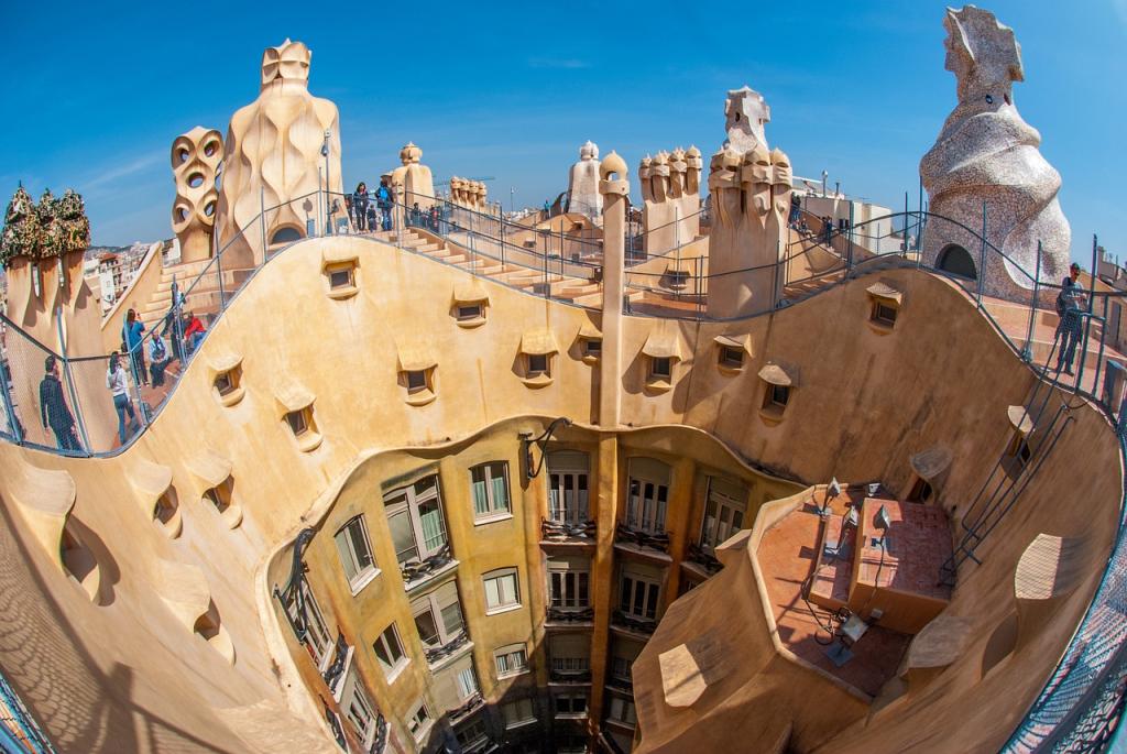 Where to Stay in Barcelona - Gaudi