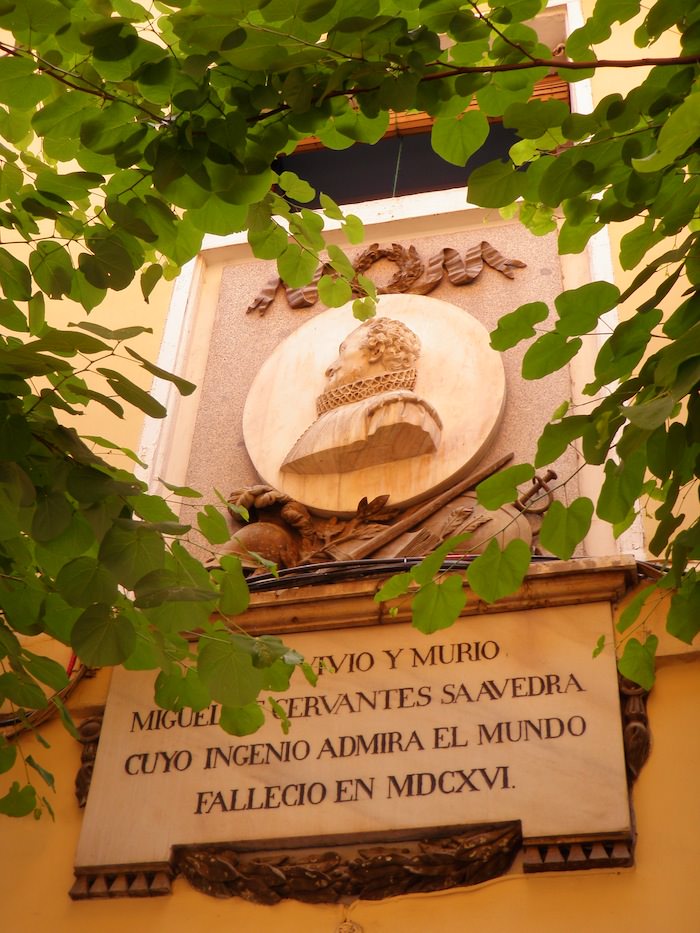 plaque honoring The birthplace of Miguel Cervantes