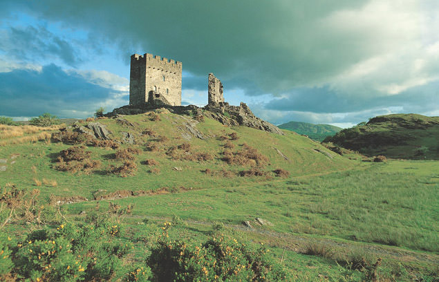 Dolwyddelan-Castle-photo-by-Cadw