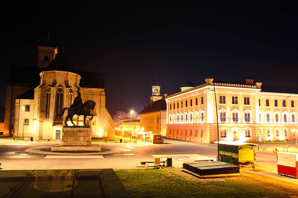 Alba Iulia square with statue honoring Mihai Viteazul
