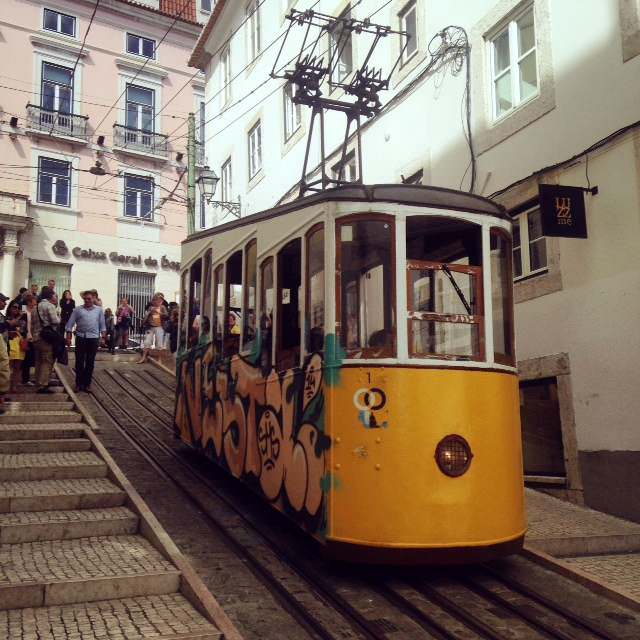 A Lisbon tram
