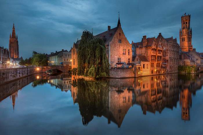 Bruges' Rozenhoedkaai at night -