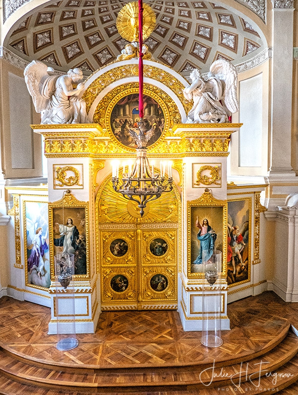 St. Petersburg Russia: Chapel at Palace at Pavlovsk