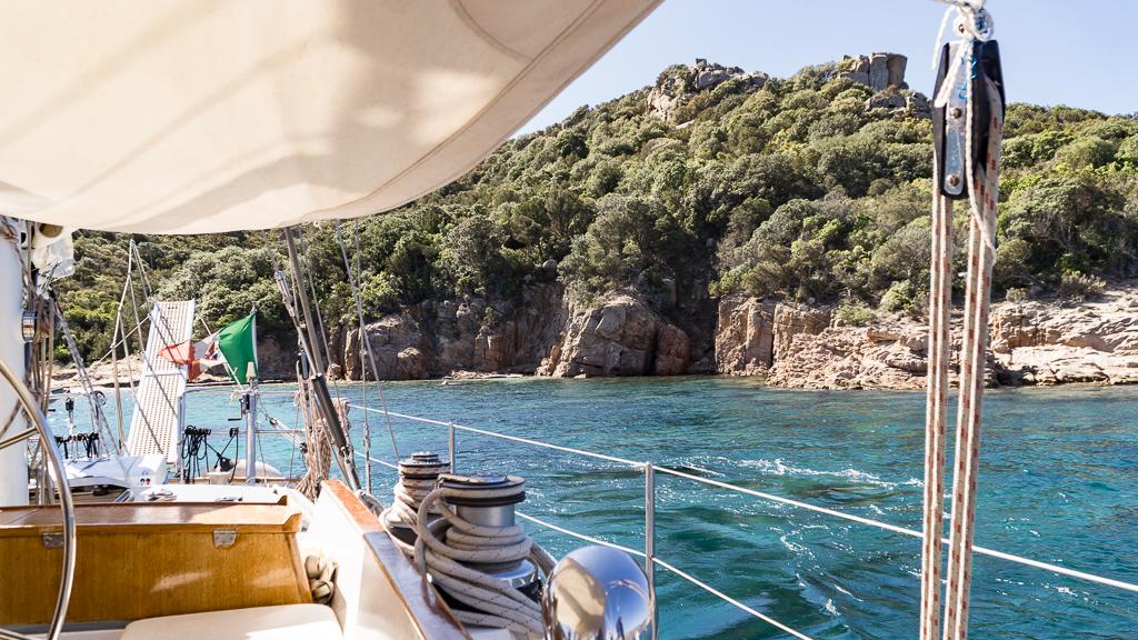 Sailing from Sardinia to Corsica - Sailboat Charter with Intersailclub