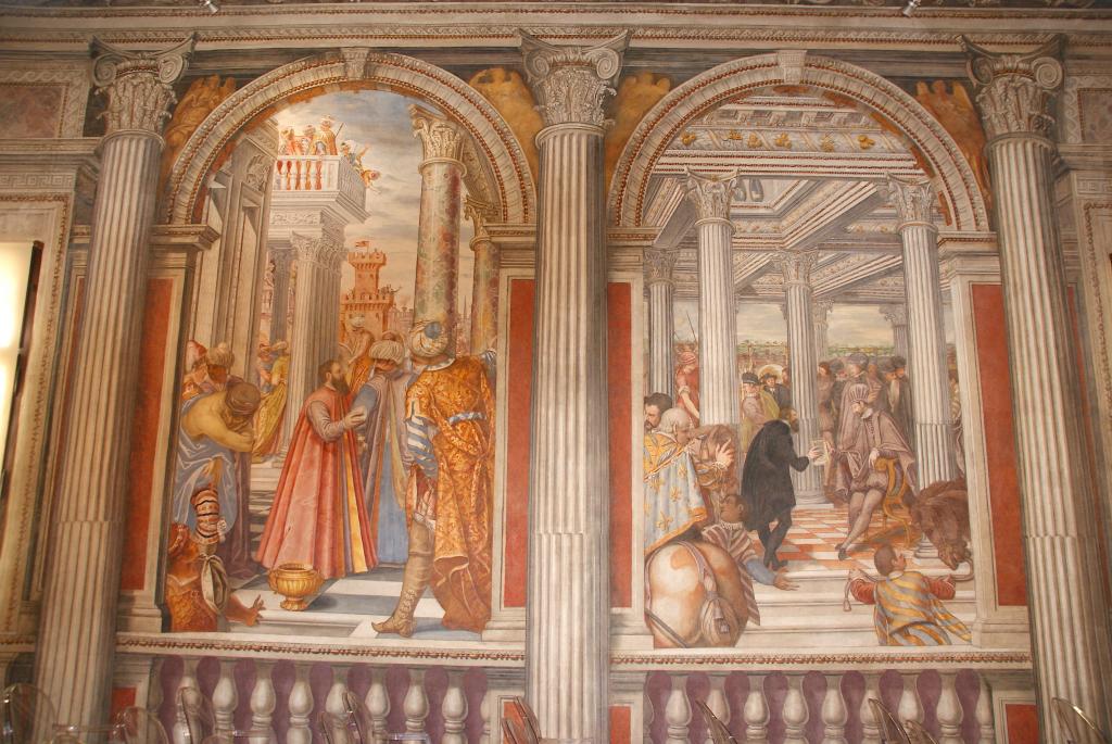 Friuli Venezia Giulia-Palazzo Rag murals