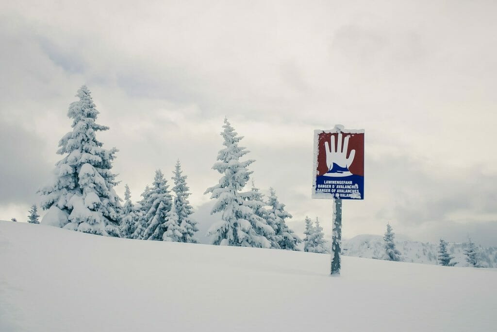 Sign in the snow to tell people not to pass