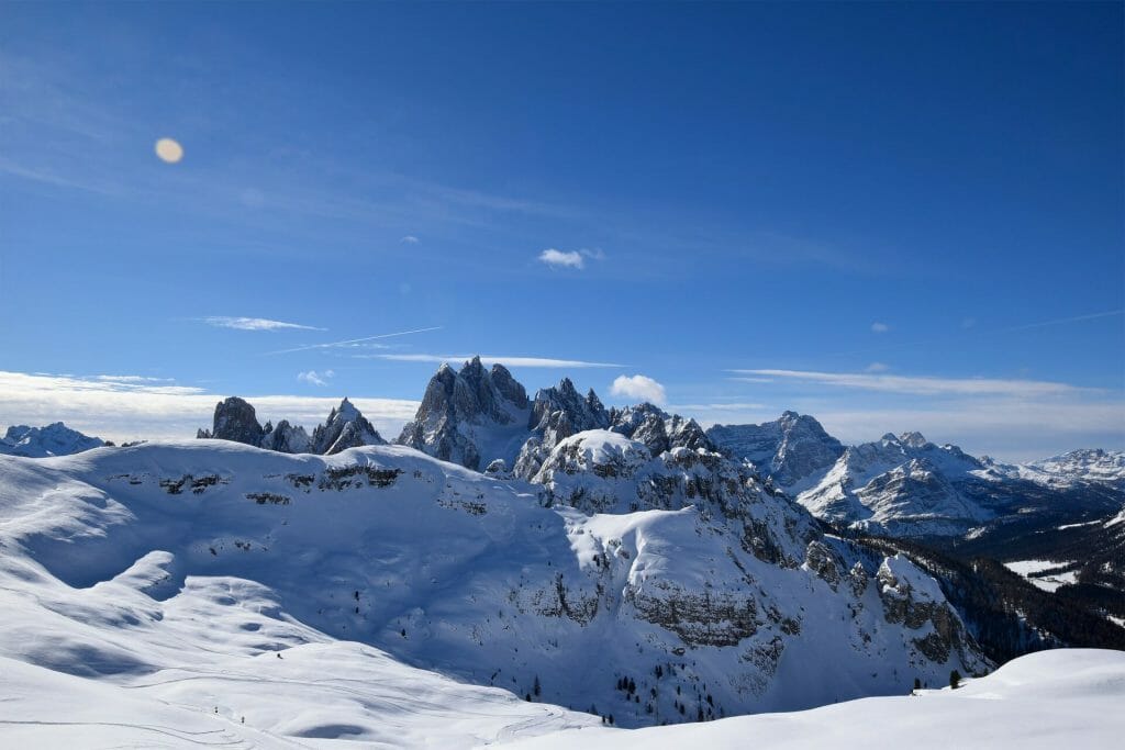 Beautiful snowy peaks on a sunny Italian day