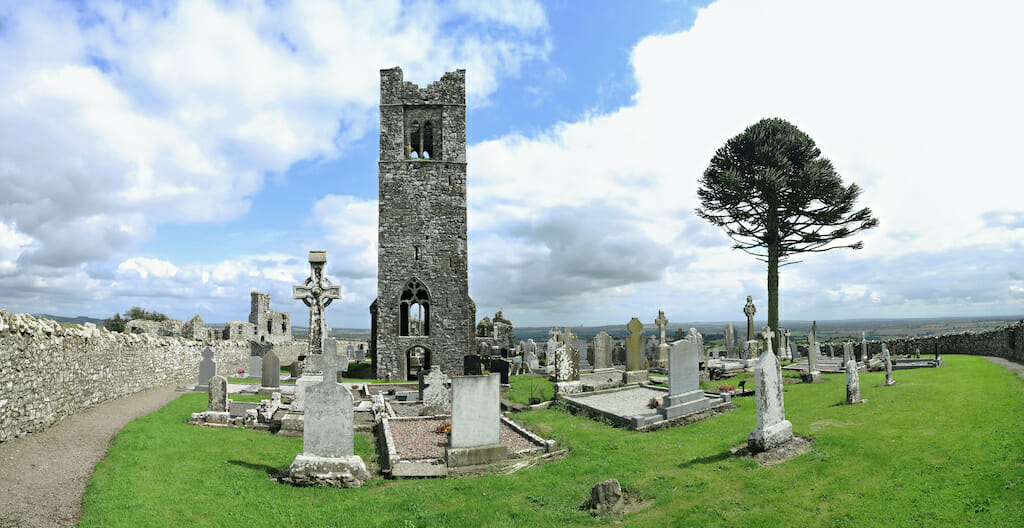 ruins of abbey with cemetery northwest of Dublin